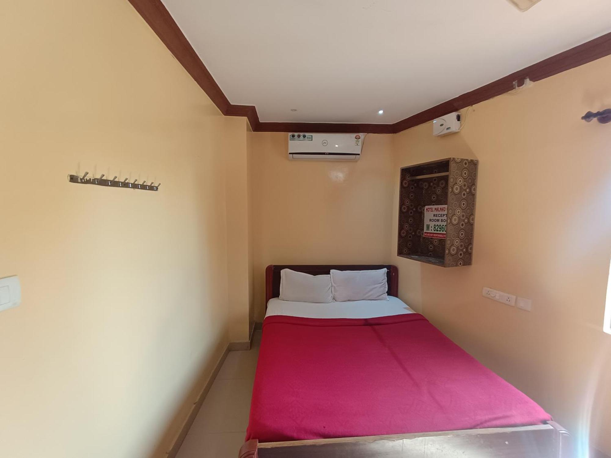 Hotel Malnad Grand Inn Kumbalgod Exteriér fotografie