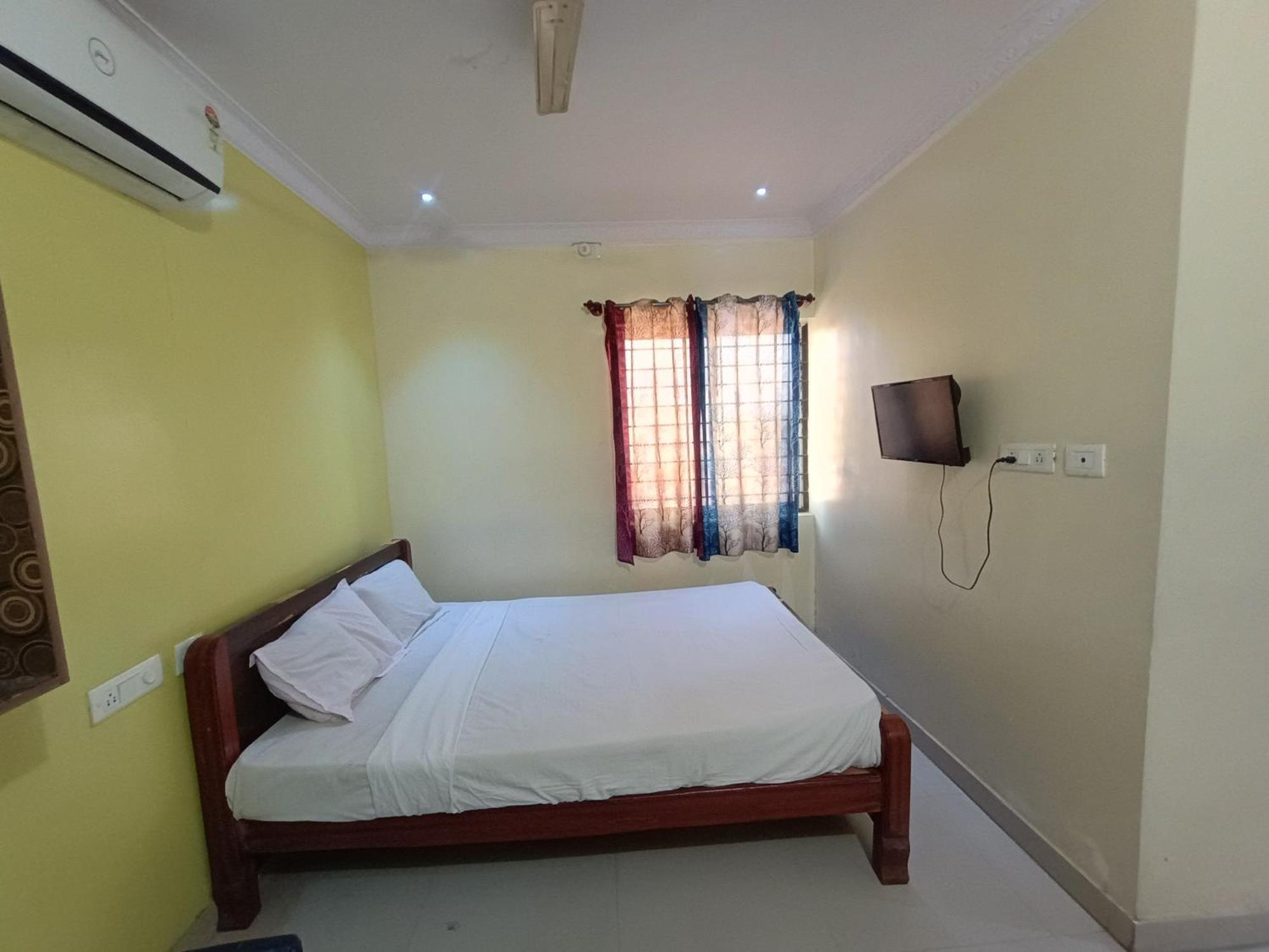 Hotel Malnad Grand Inn Kumbalgod Exteriér fotografie