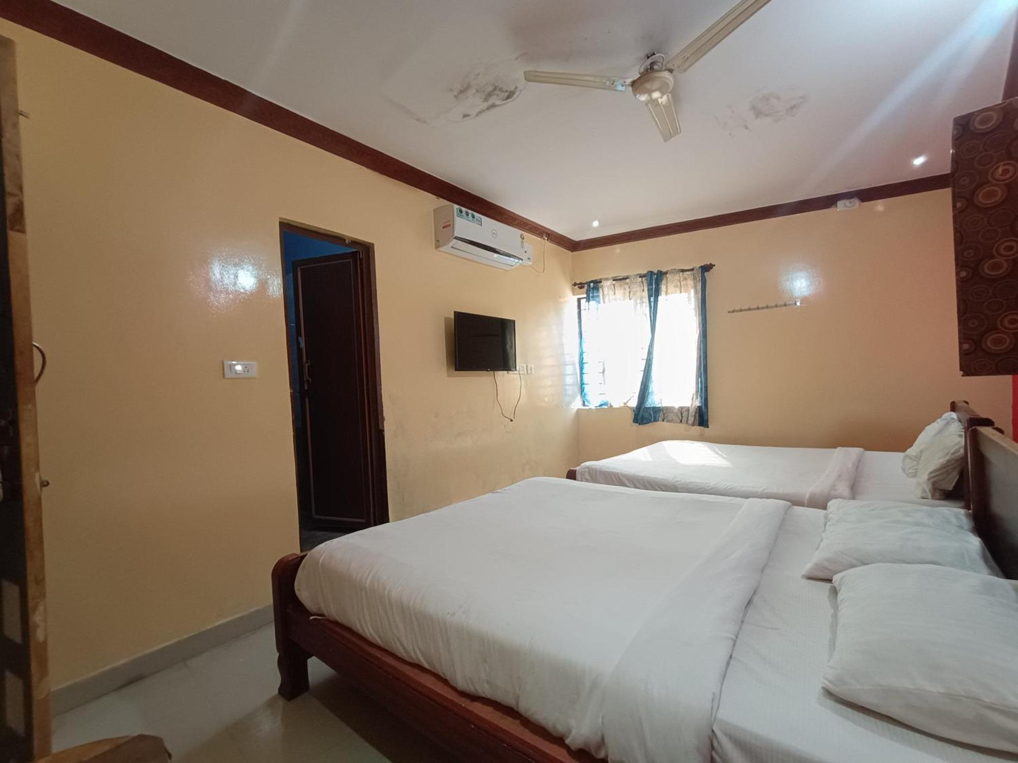 Hotel Malnad Grand Inn Kumbalgod Exteriér fotografie