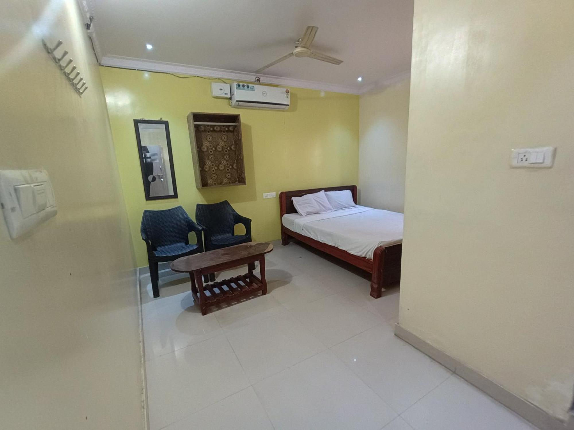 Hotel Malnad Grand Inn Kumbalgod Exteriér fotografie